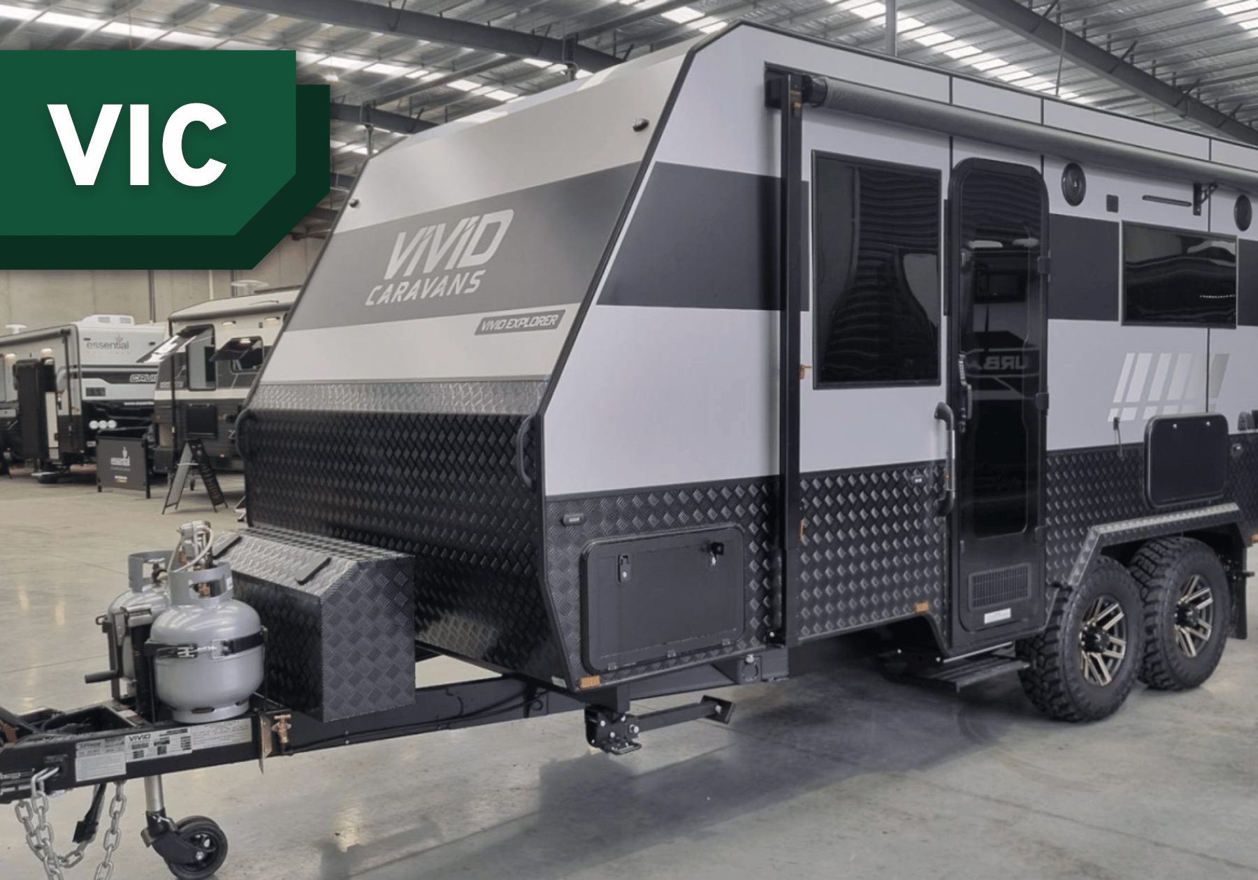 2026 Vivid Explorer 21′ Large Ensuite Café