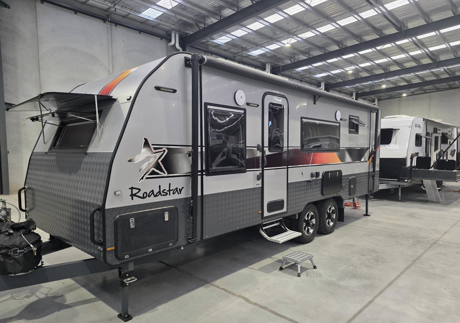 2019 Roadstar GT Sport 23' Family 3 Bunk
