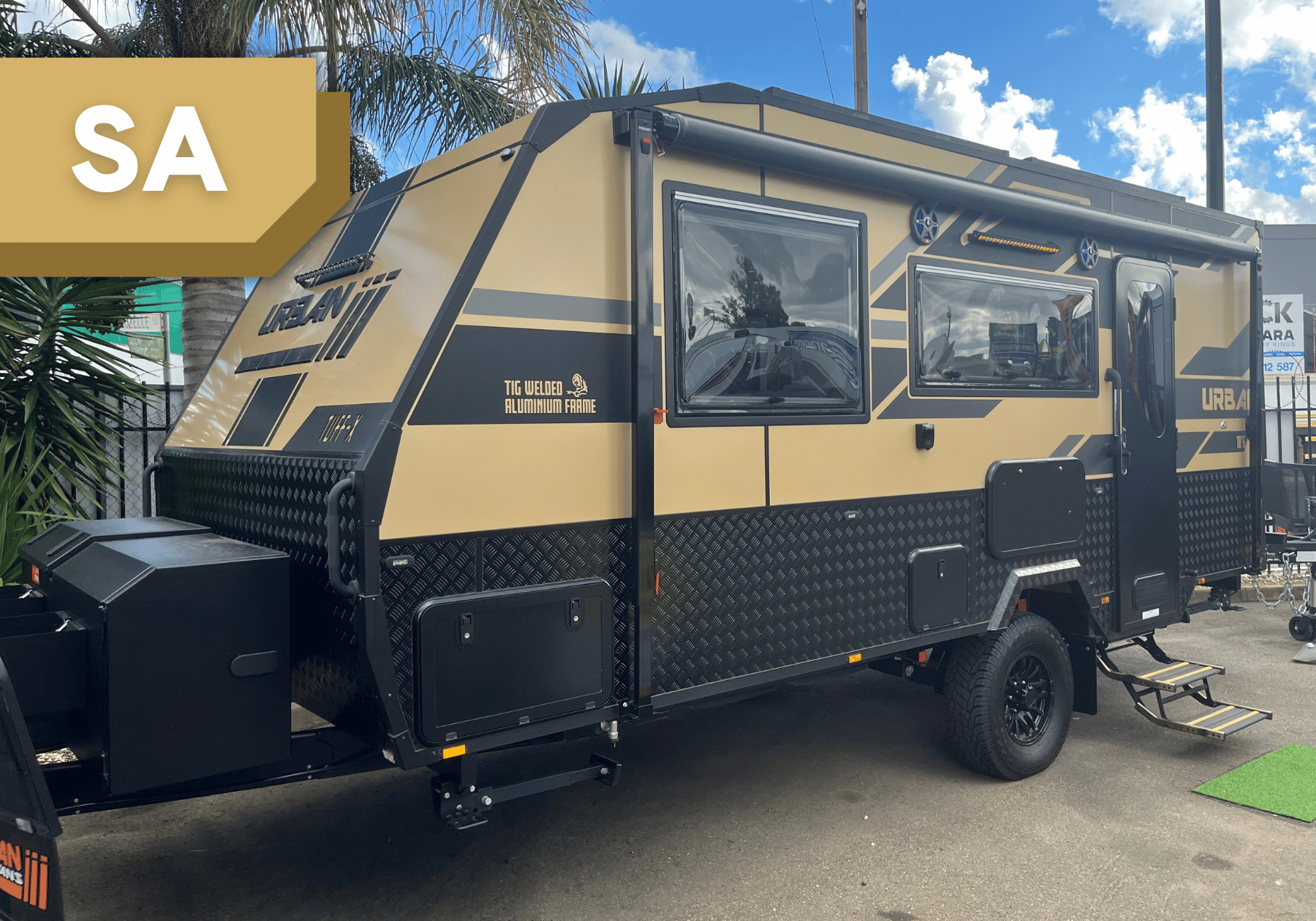 2026 Urban Caravans Tuff-X 18'6 Café Style